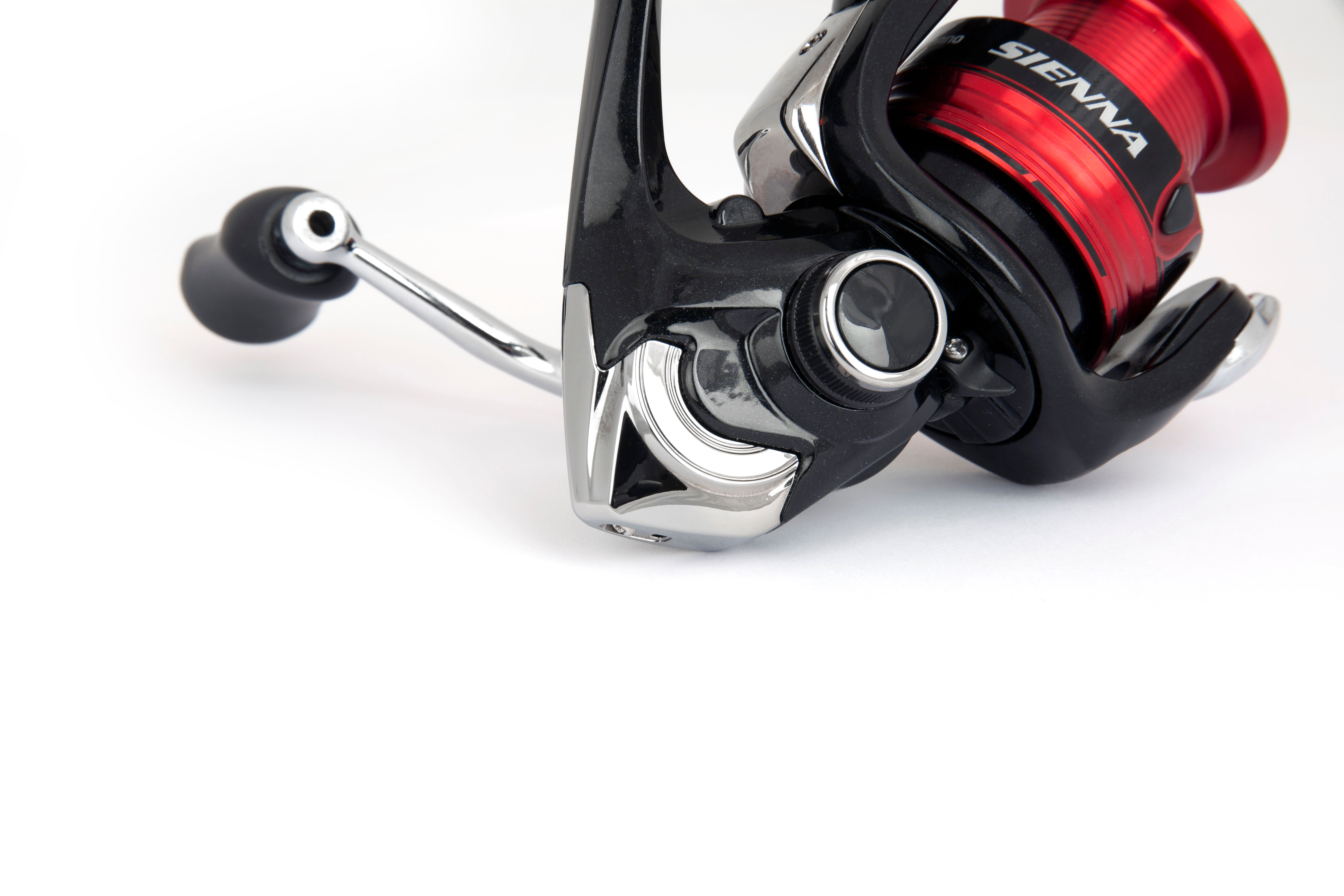 Shimano naviják Medium Baitrunner LC 5500 XTB