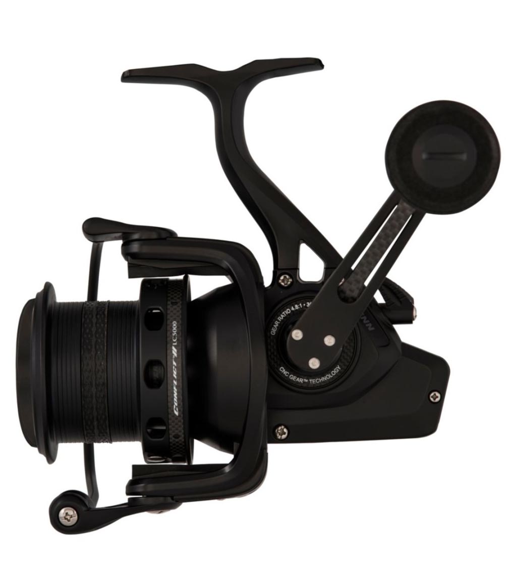 Penn Naviják Conflict II Long Cast 8000