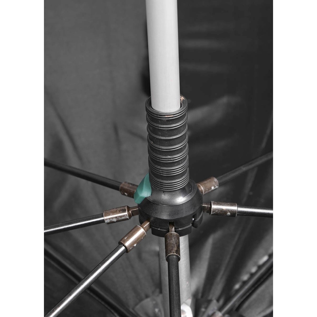 SPRO deštník Cresta Flat Side Umbrella Black 125cm