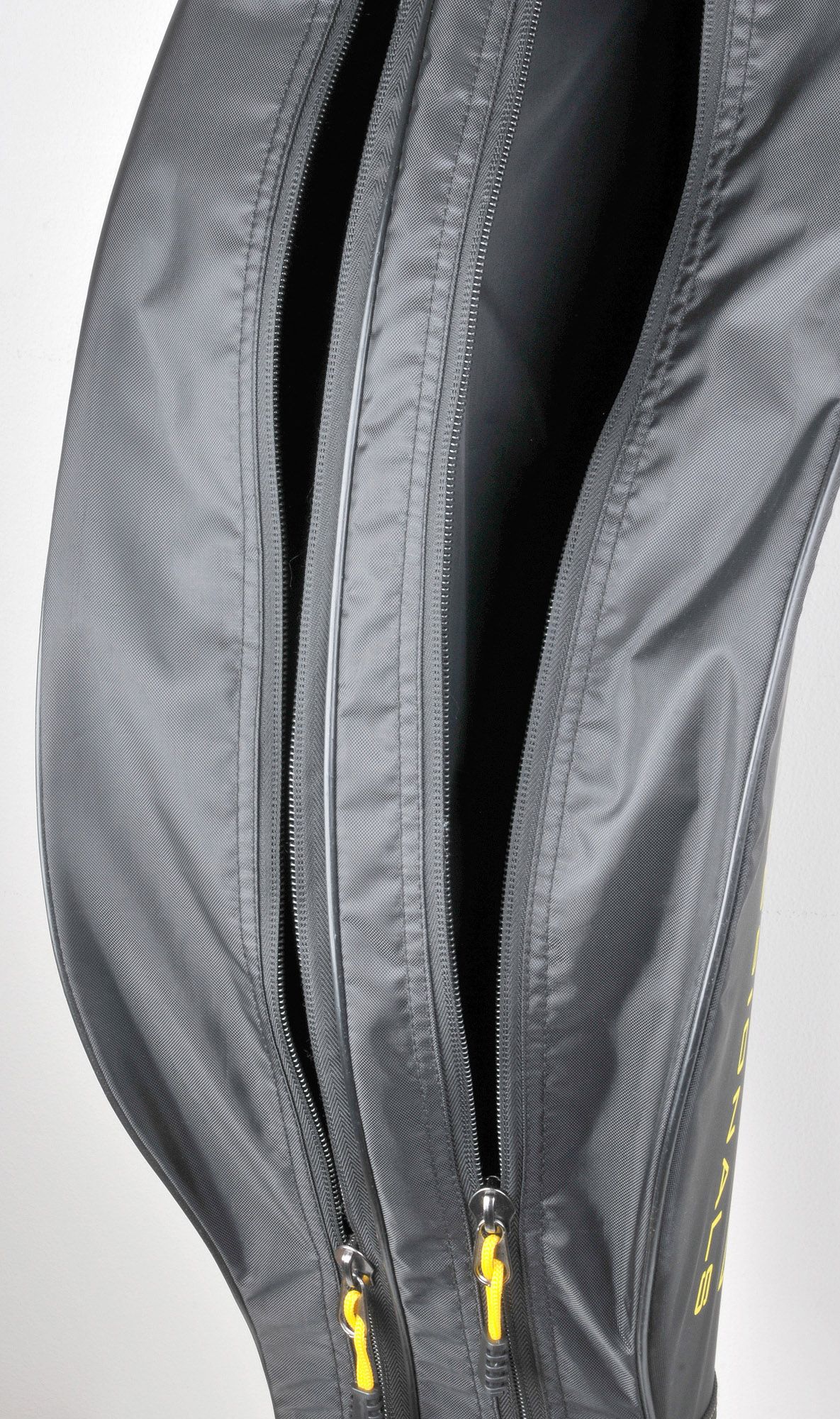 SPRO obal na pruty Semi-Hard Big Belly Rod Case-130cm