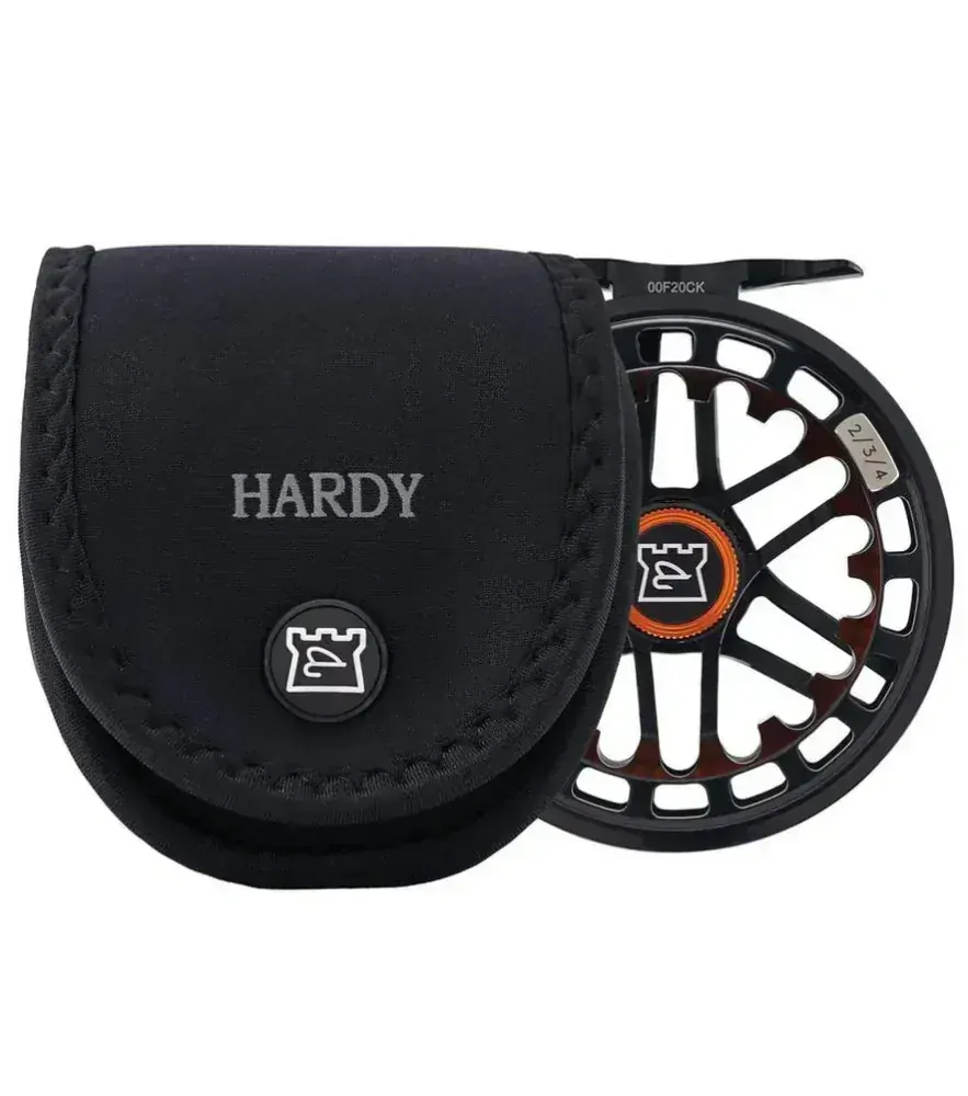 Hardy muškařský naviják Ultradisc UDLA ČERNÁ/ORANŽOVÁ
