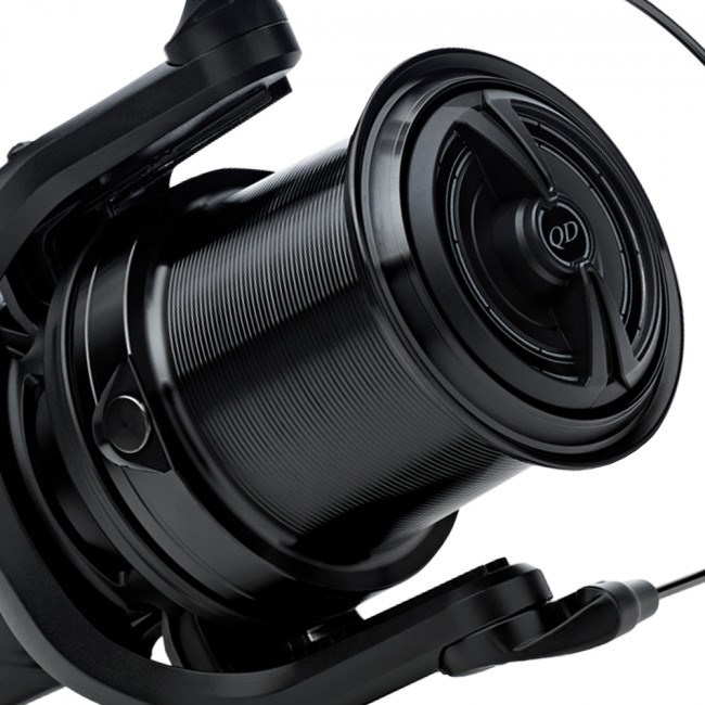 Daiwa naviják Emblem 45 SCW QD