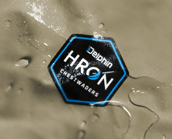 Delphin prsačky HRON